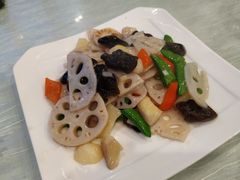 荷塘素炒-烤肉季饭庄
