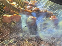 -肉甲韩国木炭烤肉(新壹街1店)