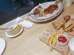 -菲滋意式餐厅(临平万达店)