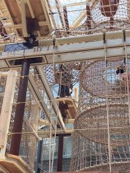 -PIPIKINGDOM皮皮王国欢乐号(欢乐海岸购物中心店)