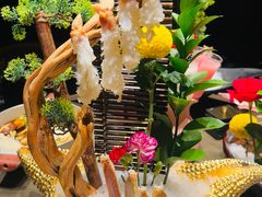 -蟹犇前•帝王蟹雪蟹(陆家嘴店)