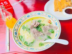 -金杨拉面王小吃面馆·牛三宝面·红烧牛肉粉