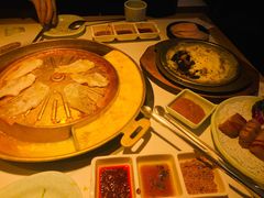 秘制黑猪五花-猪啊牛呀羊啊铜盘烤肉(正大广场店)