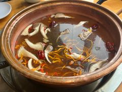 -一善菌·云南菌汤·云南菜(银泰城店)