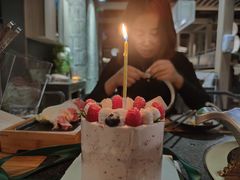 -山与蓝·轻糖鲜果蛋糕(勒泰店)