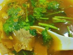 咖喱牛肉汤-舒蔡记生煎菜饭(云南中路店)