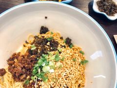 宜宾燃面-何必是家面馆 HB noodles&coffee