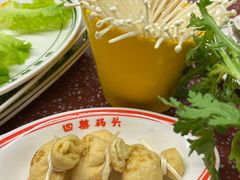 -四囍码头海鲜烧烤自助火锅(外滩南京东路悦荟广场店)