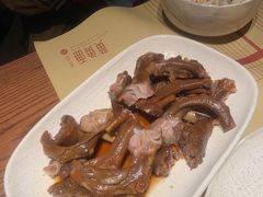 -荣家黄鱼面(前滩太古里店)