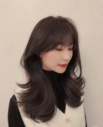 -丝语萱形象