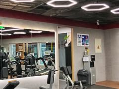 -VLines耀能运动Space&Flow(国贸店)