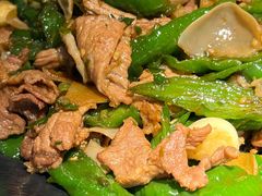 -费大厨辣椒炒肉(高铁吾悦广场店)