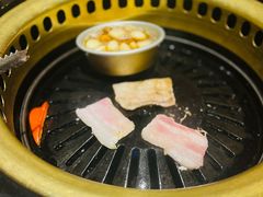 -炼火烤肉店