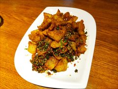渣渣土豆-三猫黑鱼花(南大店)