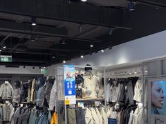 -迪卡侬(环球港店)