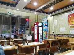 大堂-方中山胡辣汤(蓝堡湾店)