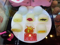 酸奶慕斯摩提-西树泡芙(北京金源2店)