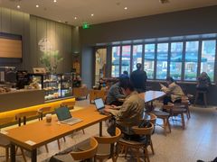 -星巴克(长沙友阿奥特莱斯店)