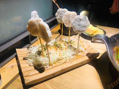 -湊湊火锅·茶憩(杭州湖滨银泰in77店)