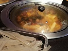 -山河屯铁锅炖鲜鹅·东北菜(开发区一店)