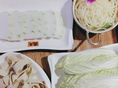 -渝夫虾滑火锅(解放路旗舰店)