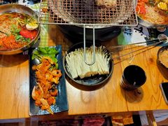 -合易泓烤肉·海肠捞饭(火车站店)