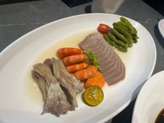 -佬太公海鸭·海鲜大排档(上海总店)