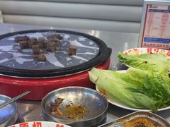 -哈哈碳都·牛肋条无限自助烤肉(宝龙店)
