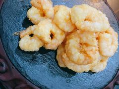 炸虾仁-浩运海鲜·16年专注青岛菜(石老人店)