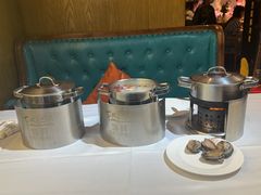 -领鲜活海鲜榴莲自助火锅(东门店)