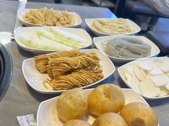 -光头药膳鸡(莱茵小镇店)