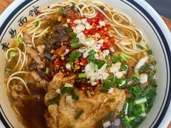 -李易面馆(树木岭店)