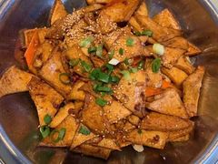 干锅千叶豆腐-老码头黑皮肘子锅包肉(文政街店)