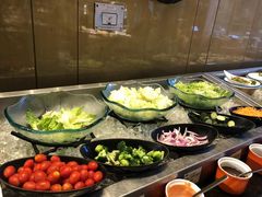 自助取餐区-美食汇·海鲜自助西餐厅·江门富力万达嘉华酒店