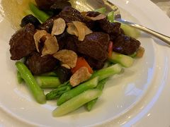 黑金雪花牛肉粒-上海和平饭店龙凤厅 Dragon Phoenix