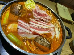 泡菜牛肉火锅-海之幸味日式料理(宜宾莱茵店)