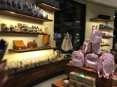 -星巴克(迪士尼小镇店)