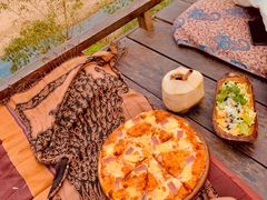 -乌托邦酒吧和餐厅