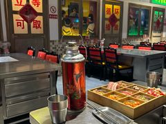 -马路牙子烧烤音乐酒馆(望京店)