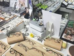 -视野联行眼镜蔡司·依视路官方授权店(顺城店)