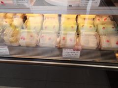 奶油小方-红宝石·鲜奶小方(莘庄龙之梦店)