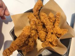 -必胜客(松雷店)