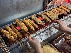 -小魏哥果仁烤面筋