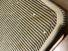 -卡罗酒店(东门晒布地铁站店)