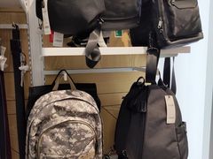 -hotwind热风(中贸广场店)