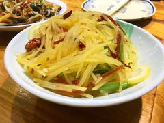 酸辣土豆丝-满园烤鸭·春饼(太原街万达店)