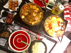 -8锅臭臭锅·正宗台湾小火锅(中心五路店)
