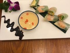 -樾餐厅泰式海鲜火锅(民歌湖店)