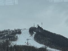 -庙香山滑雪场