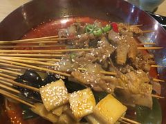 红汤串串-嗜辣吃客